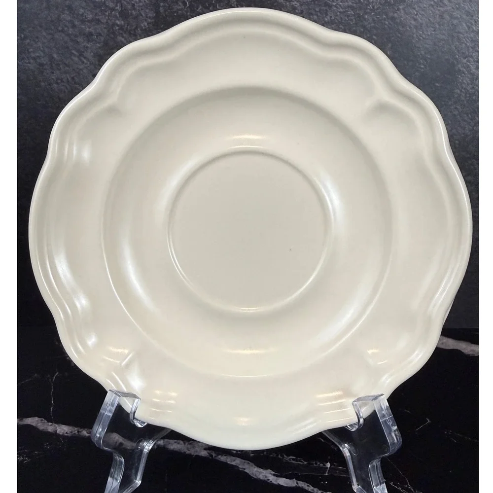 Vintage Pfaltzgraff‎ Tea Rose Pattern Saucer 1985 Embossed Raised Back Stamp EUC